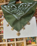 Atelier Charms Colliers & Bandanas - 05 juillet